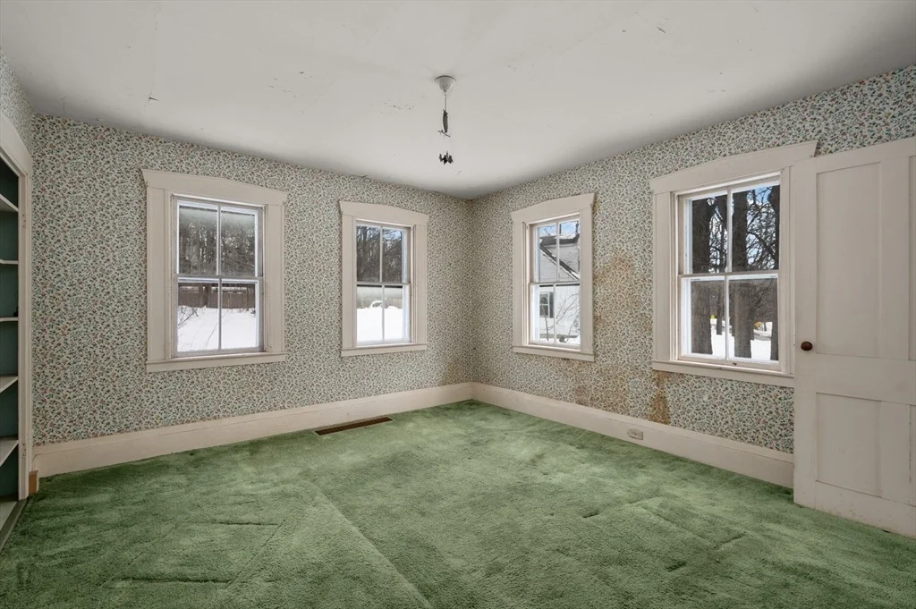 Photo of 235 Arlington St