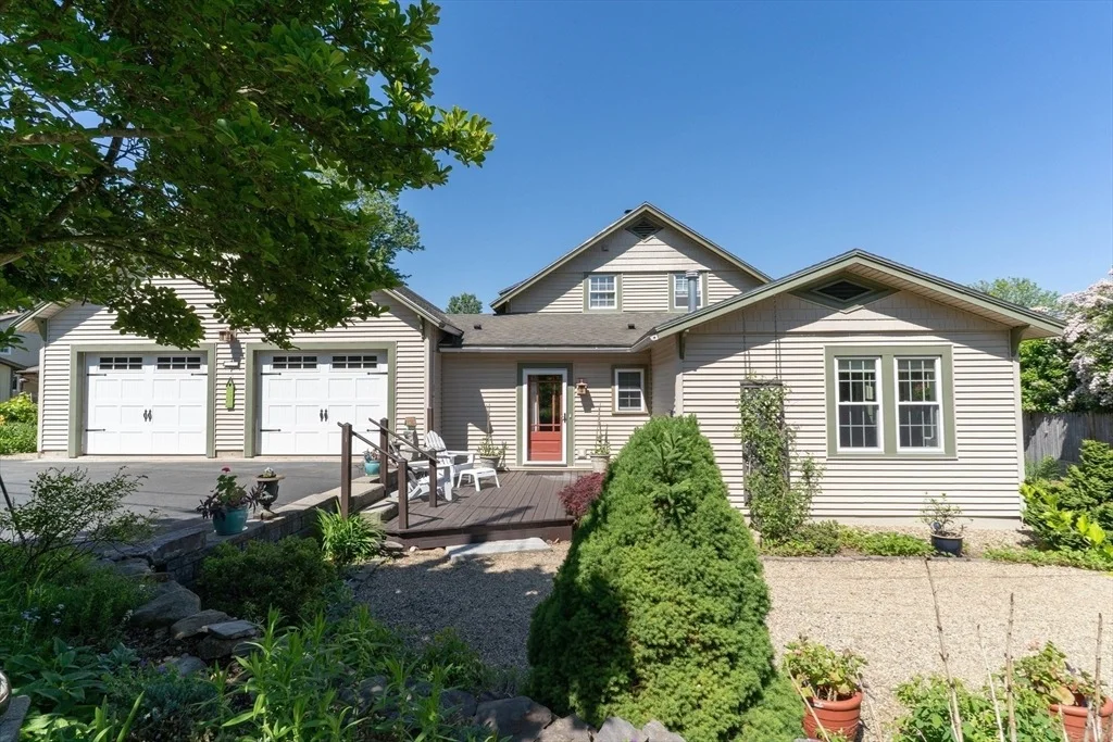 Photo of 38 Warepoint Rd