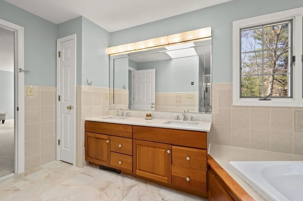 Photo of 21 Freedom Dr