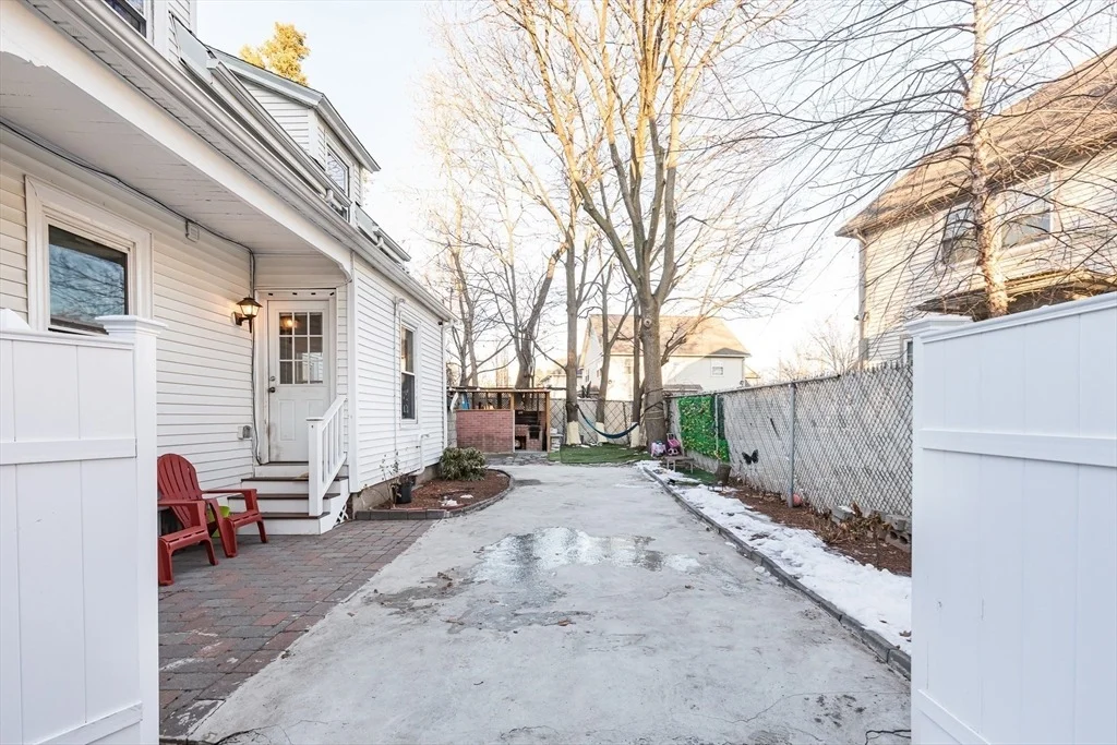 Photo of 12 Warren Pl