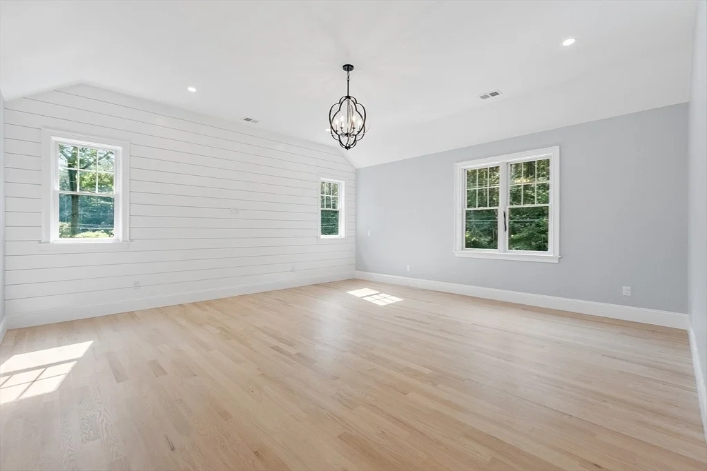Photo of 786 Main St