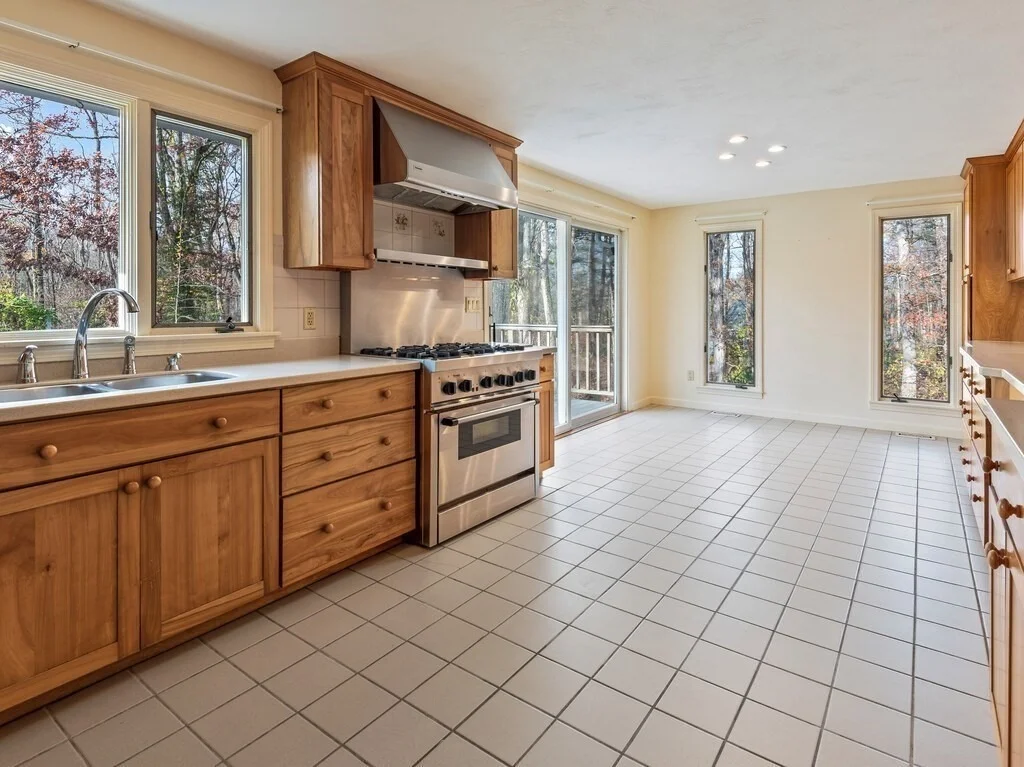 Photo of 21 Hutchinson Rd.