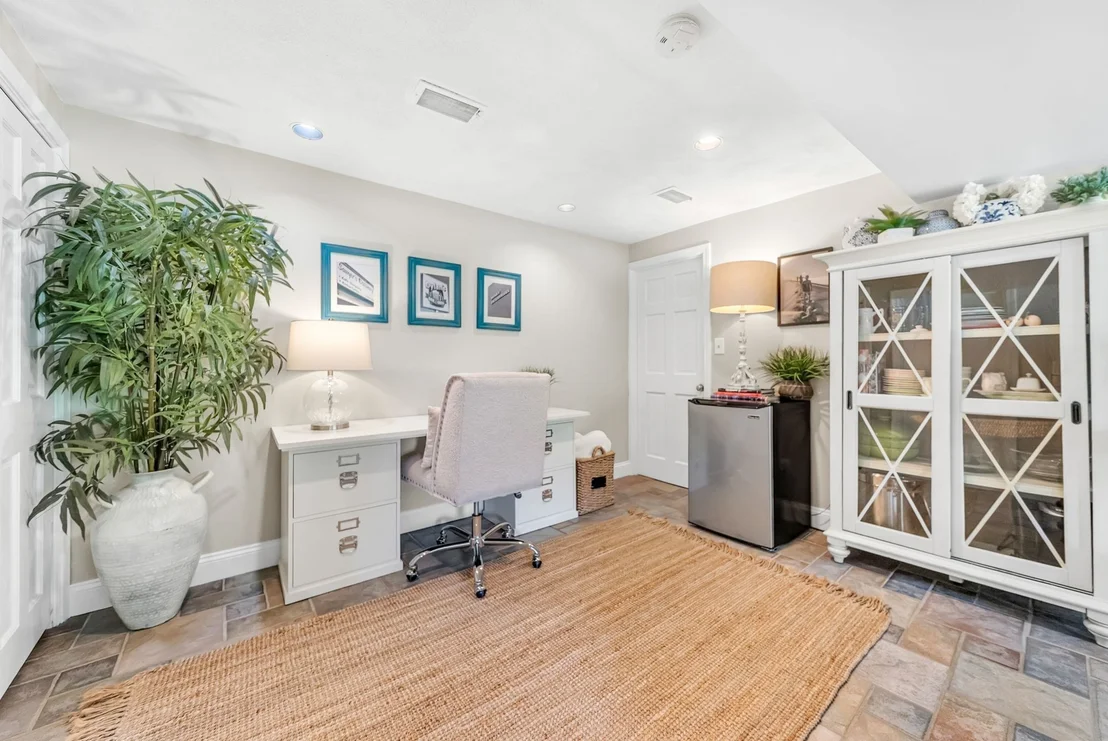 Photo of 32 Briarwood Rd