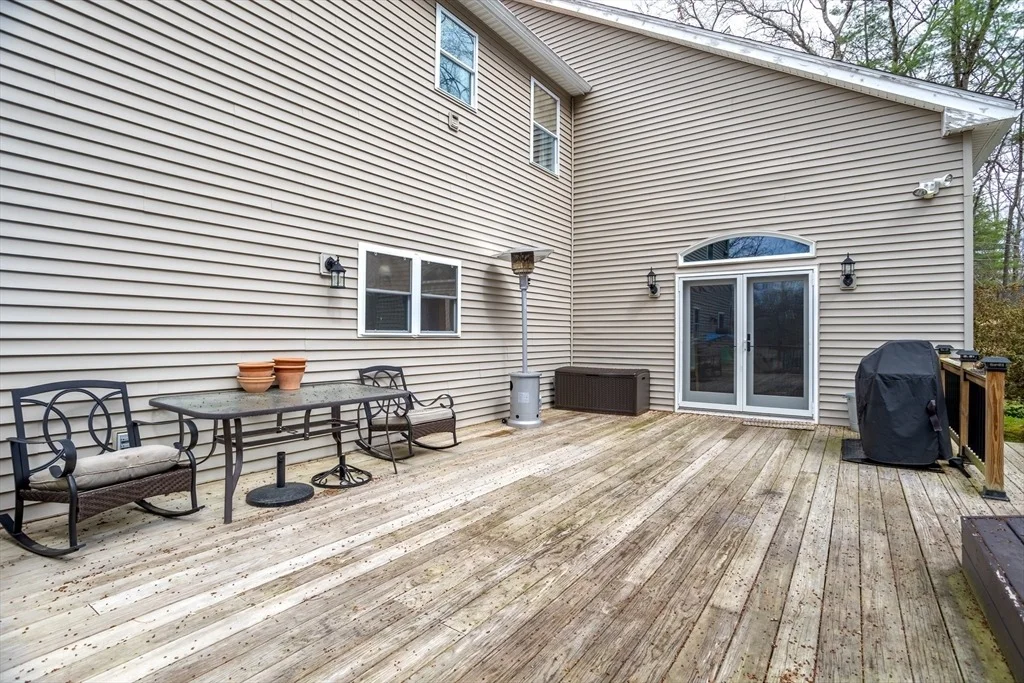 Photo of 12 Cole Farm Rd