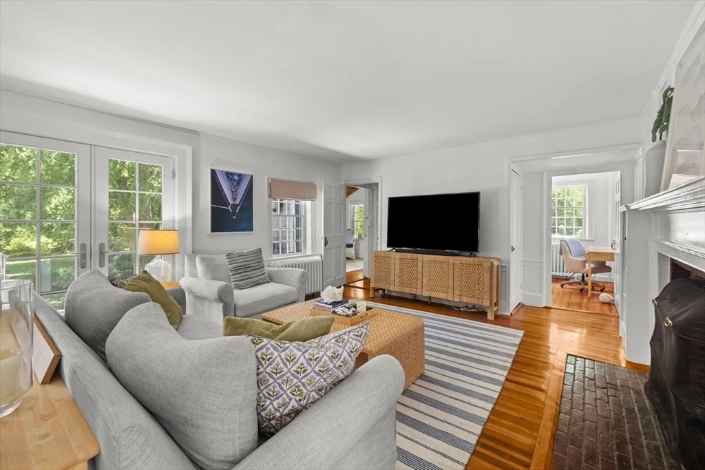 Photo of 100 Clapp Road
