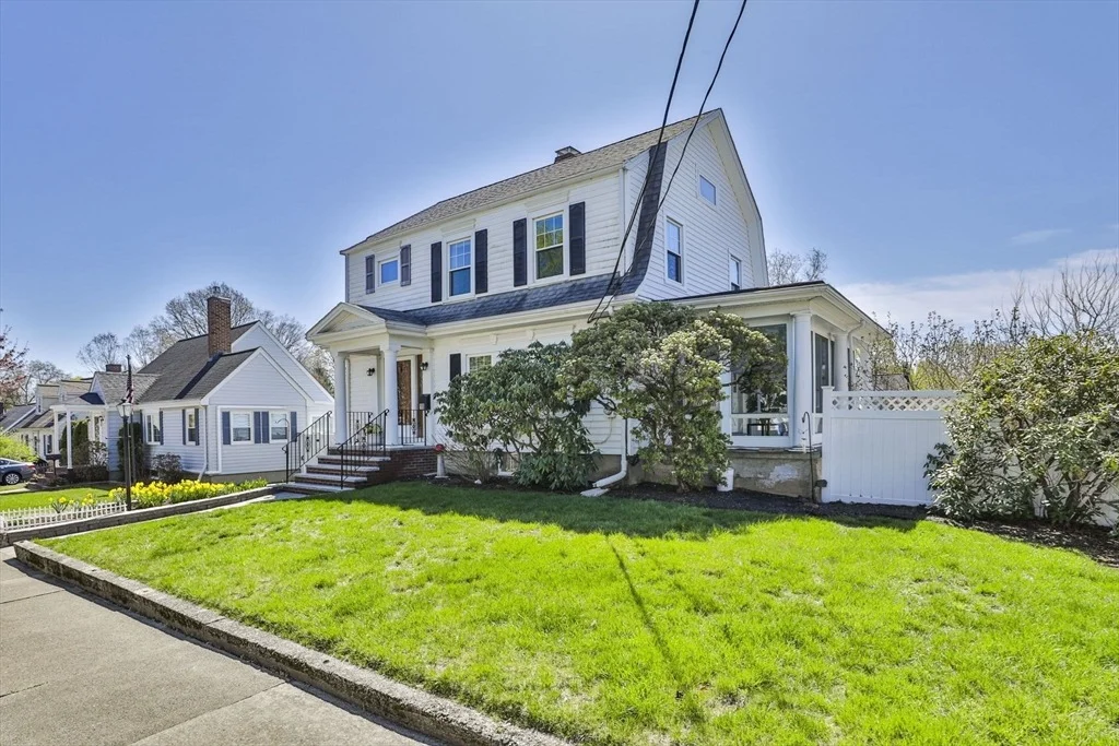 Photo of 18 Eastern Ave