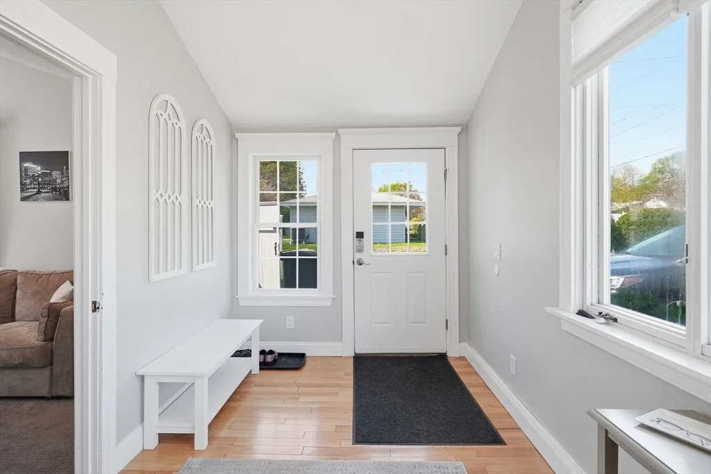 Photo of 8 Lisa Rd