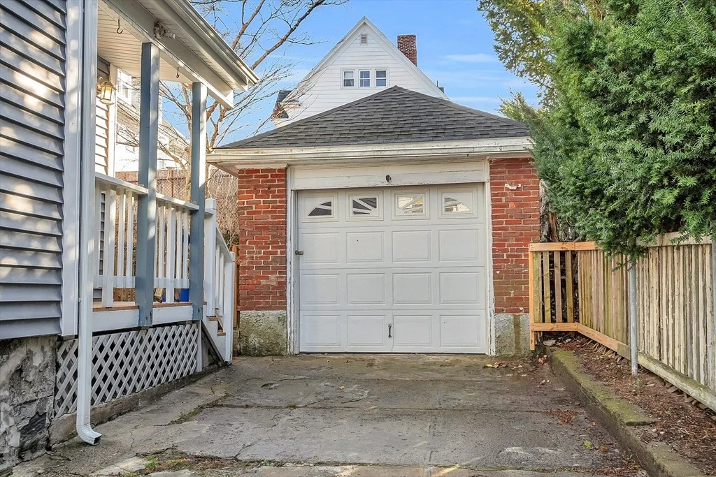 Photo of 16 Walnut Terr