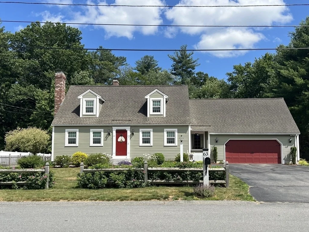 Photo of 63 Hanscom Ave