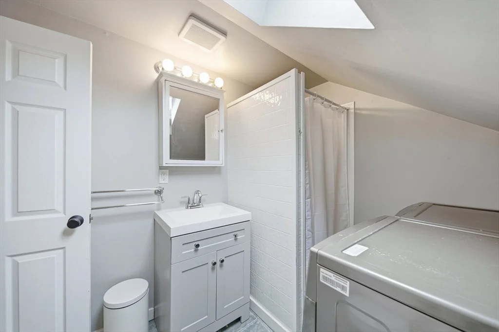 Photo of 163 Boden Ln
