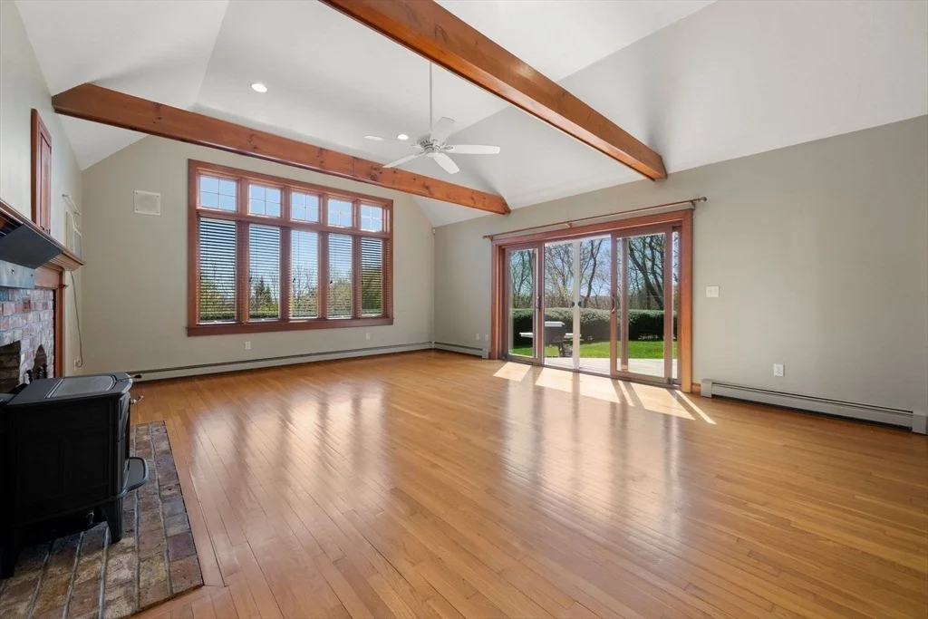 Photo of 205 Carlson Lane
