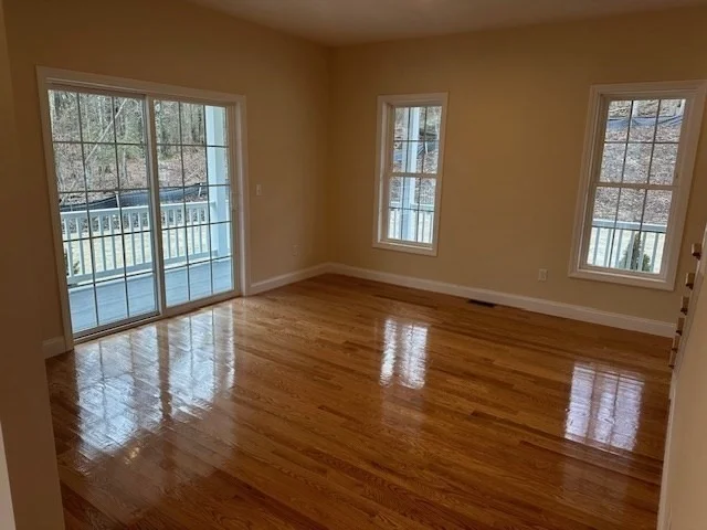 Photo of 295 Crownshield Ave
