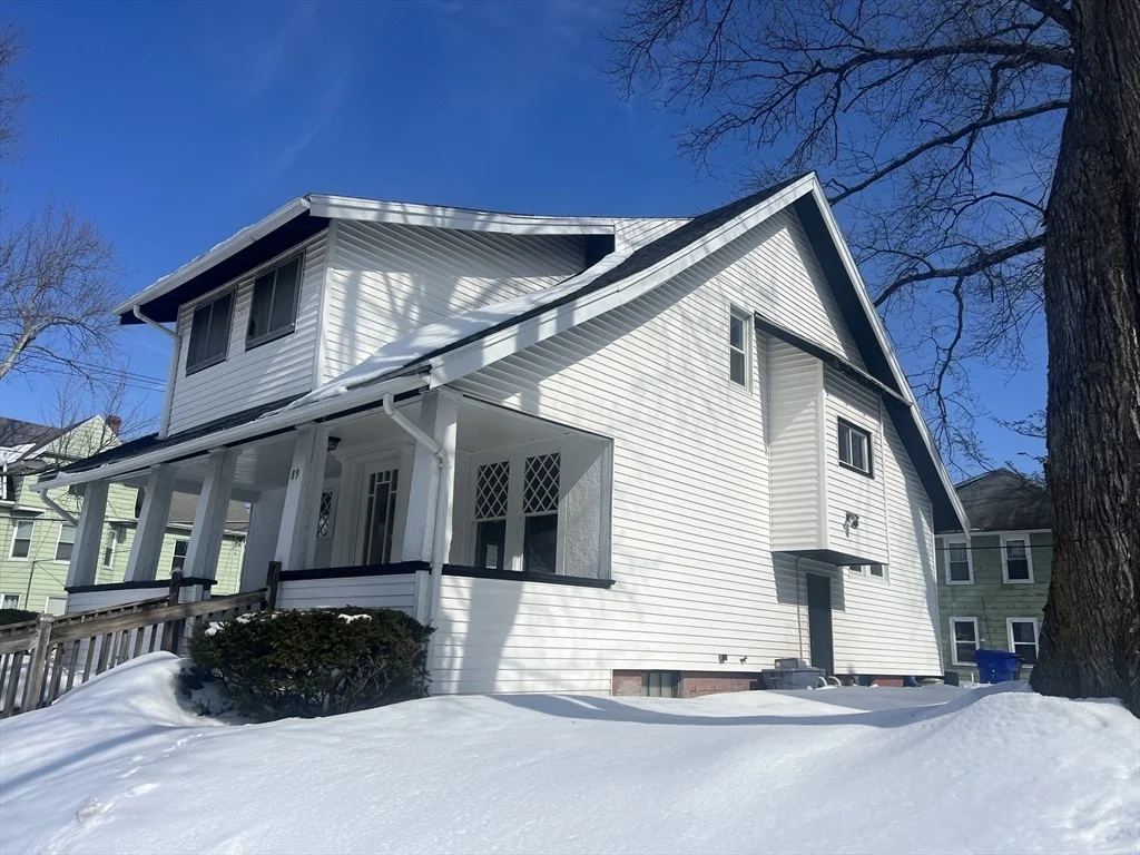 Photo of 89 Bristol St