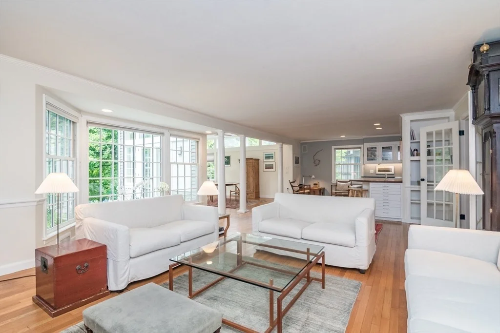 Photo of 52 Ward Ave