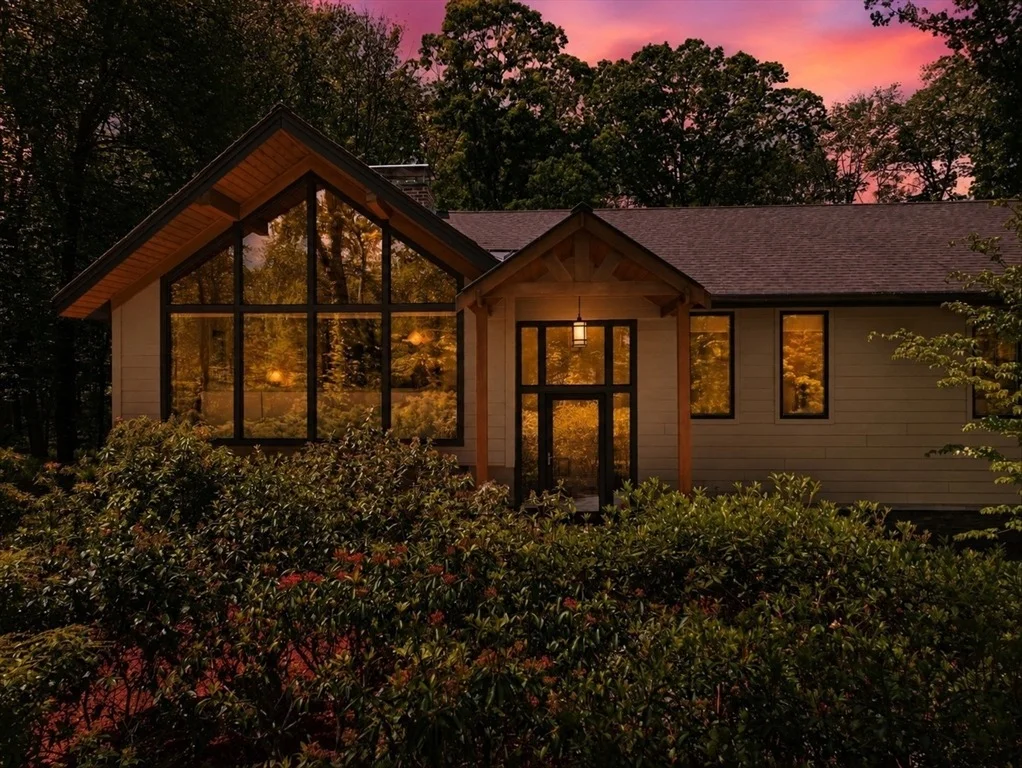 Photo of 26 Dennis Circle
