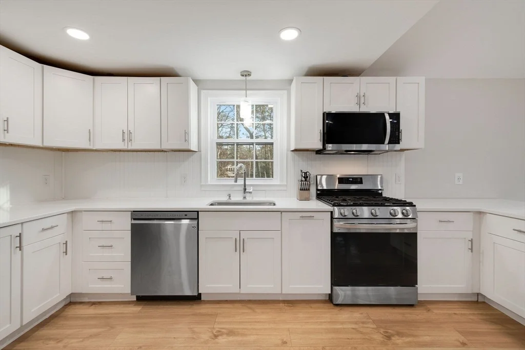 Photo of 29 Butternut Cir