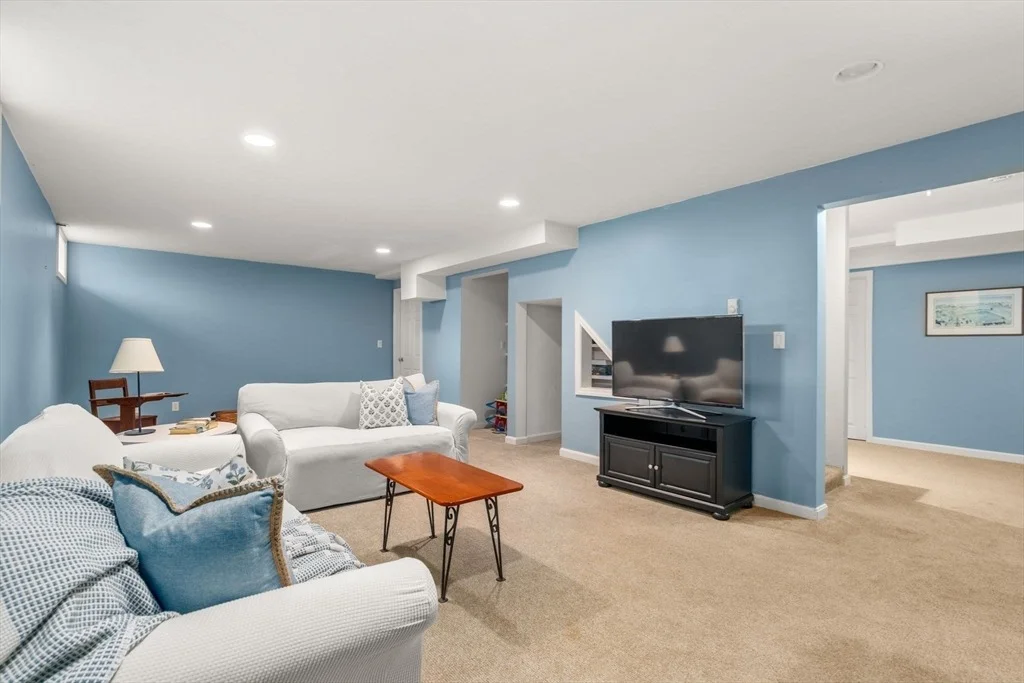 Photo of 2 Skyview Ln