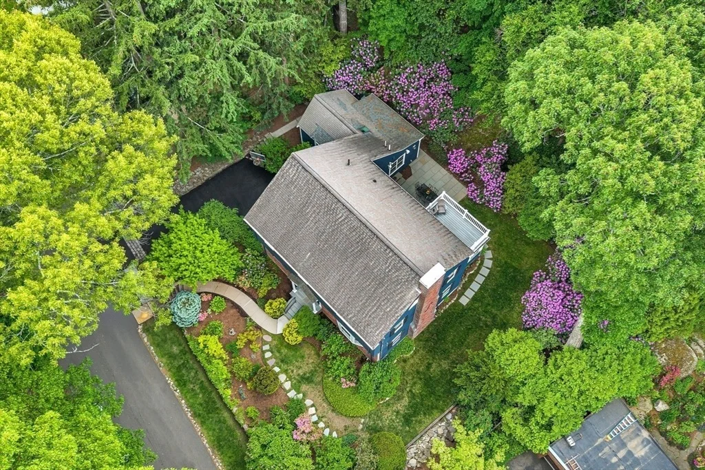 Photo of 81 Intervale Road