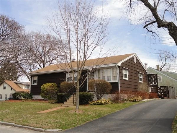 Photo of 14 Alexander Road