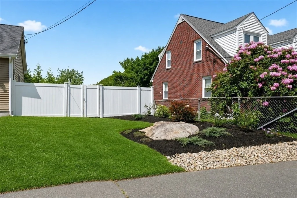 Photo of 23 Benson Avenue