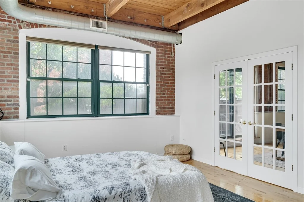 Photo of Unit 106 at 210 Broadway