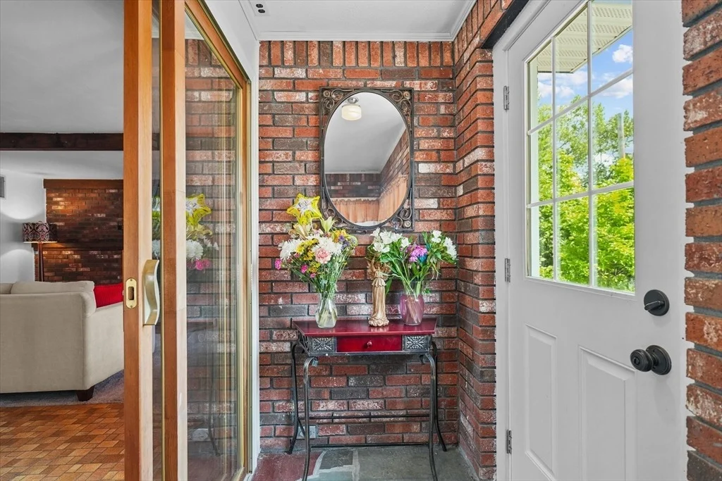Photo of 24 Preston St