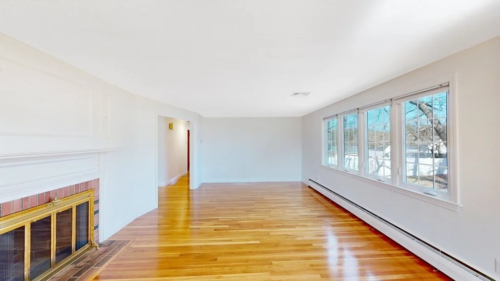 Photo of 33 Gregory Rd
