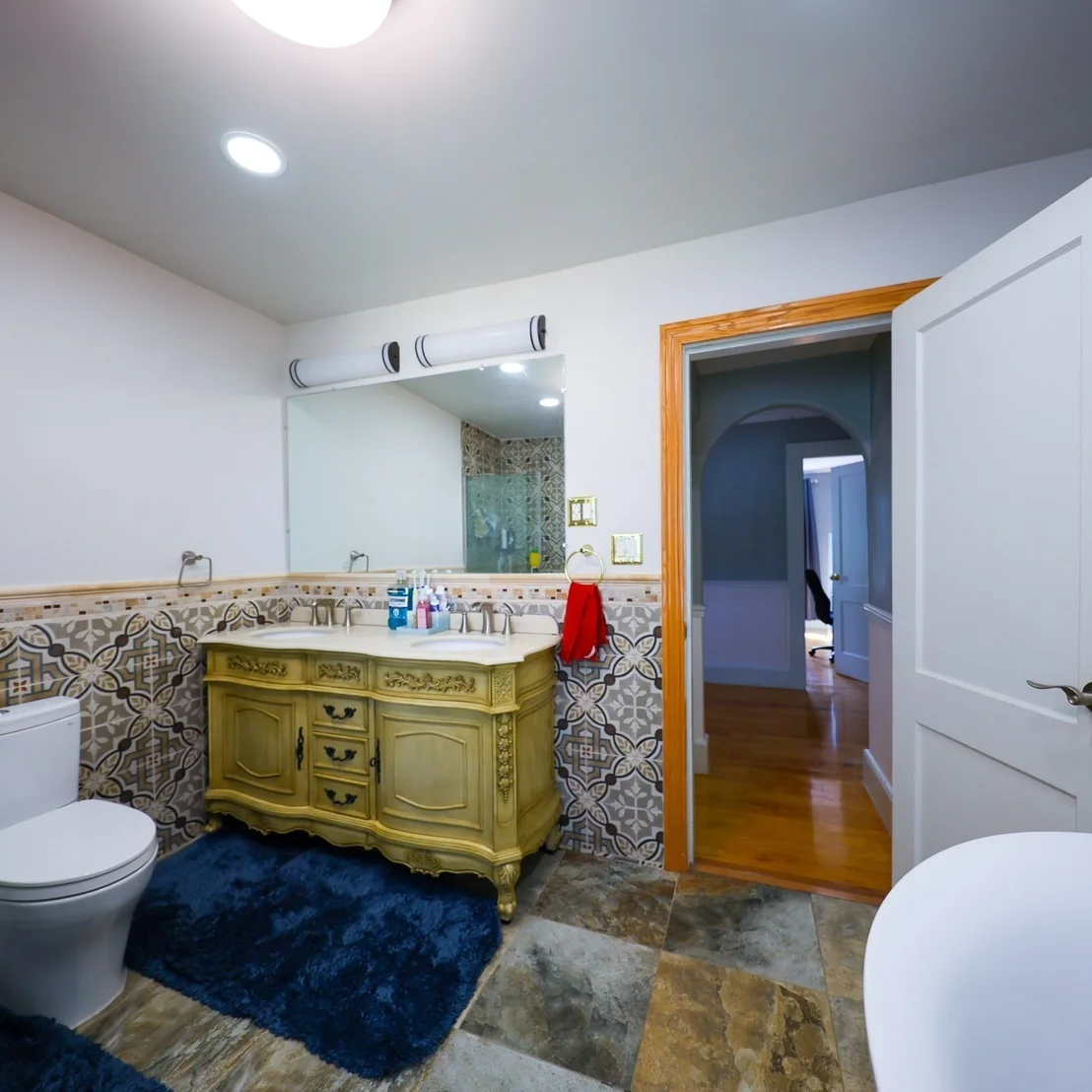 Photo of 374 Pine St