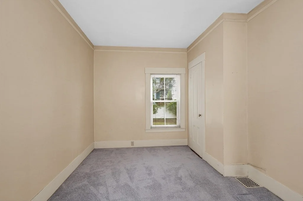 Photo of 35 Nineteenth Street