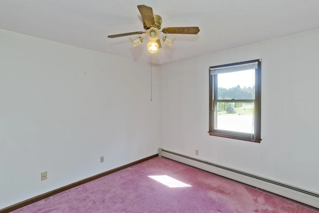 Photo of 6 Pine Wood Dr
