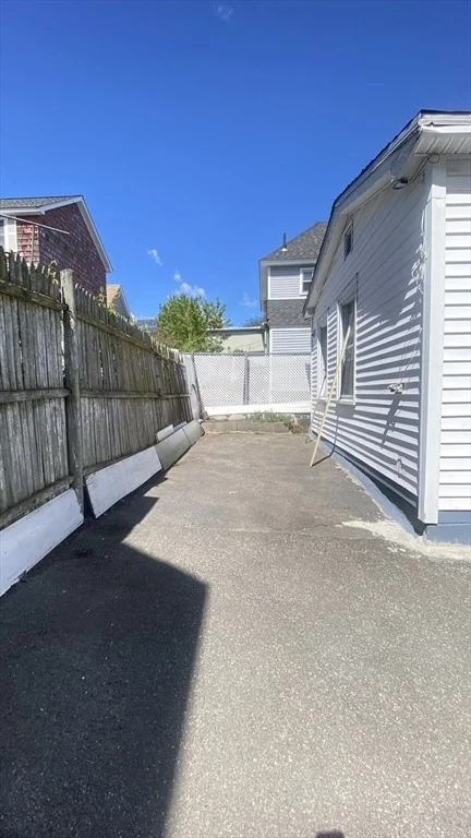 Photo of 75 Plain St