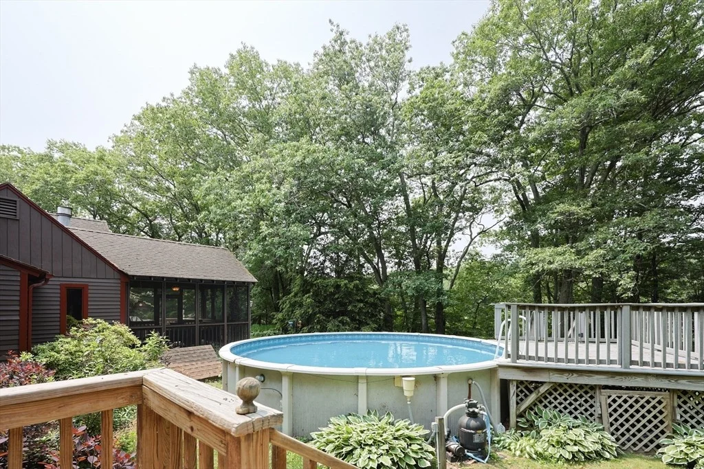 Photo of 16 Birch Ln