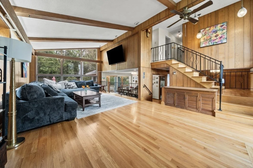 Photo of 1 Hemlock Dr