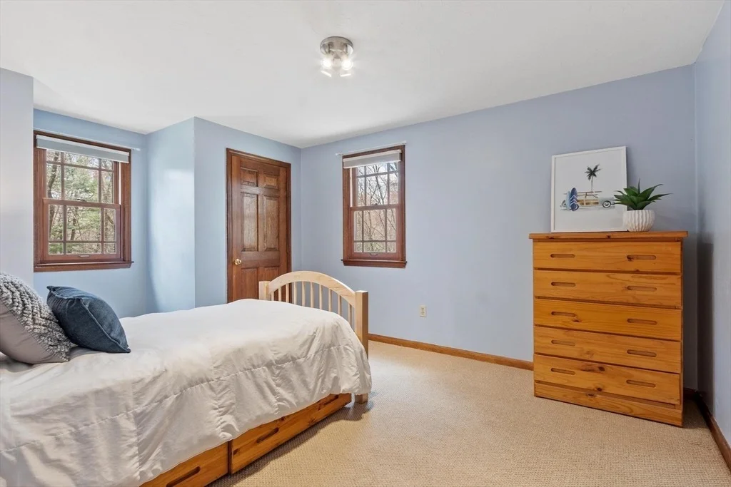 Photo of 16 Fox Hill Rd