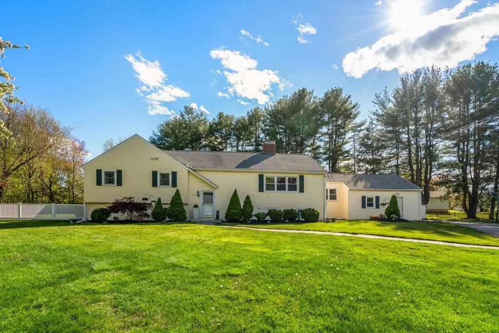 Photo of 13 Pinecrest Road