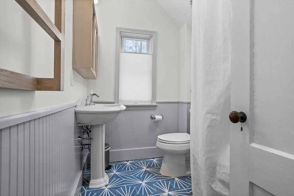 Photo of 31 Cottage Street