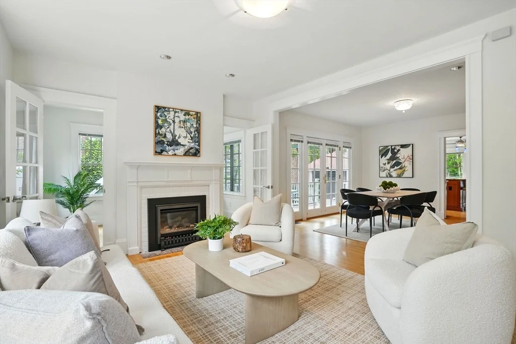 Photo of 11 Longfellow Rd