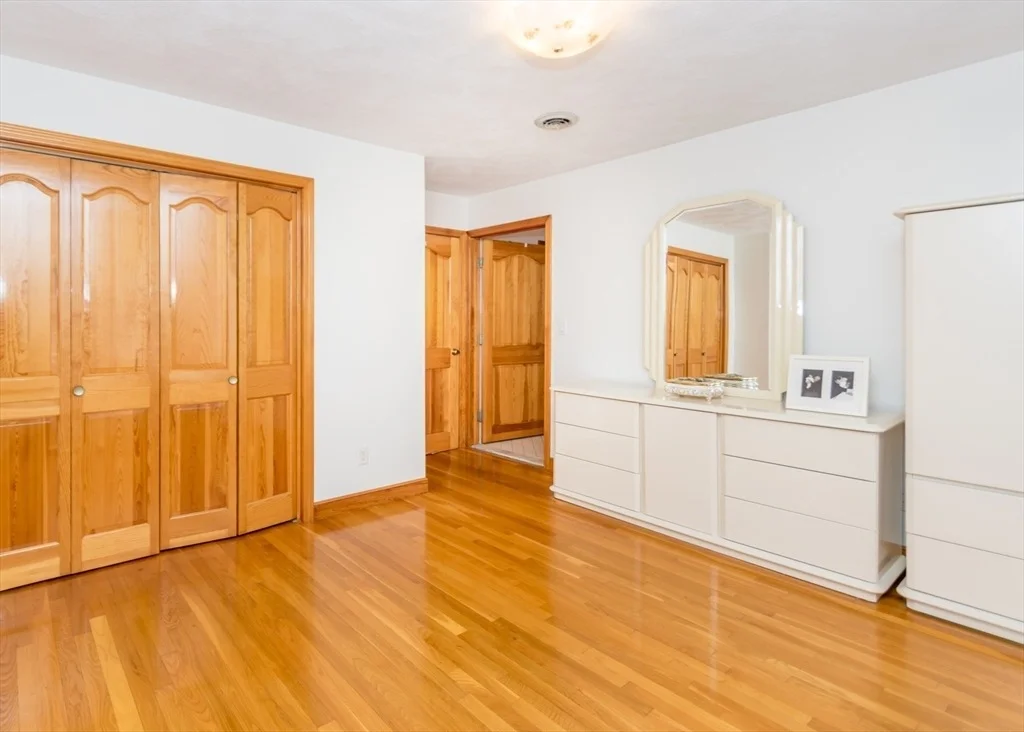 Photo of 80 Woodcliff Drive