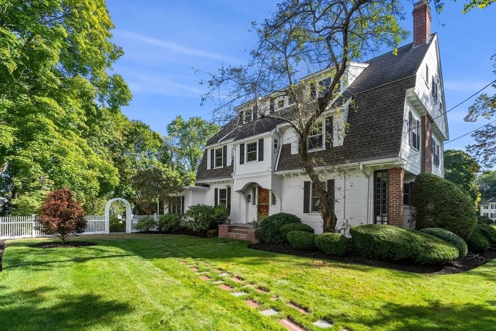 Photo of 40 Hillcrest Road