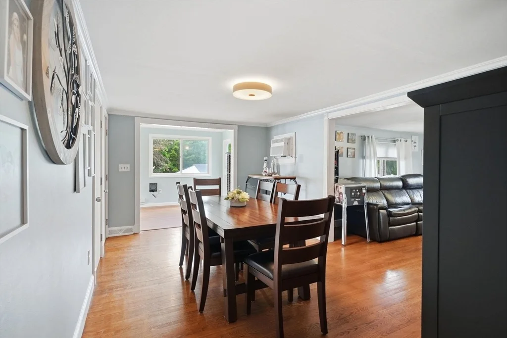Photo of 31 Herrick Rd