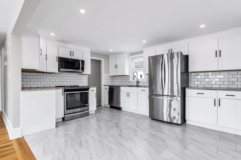 Photo of 212 Cambridge Rd