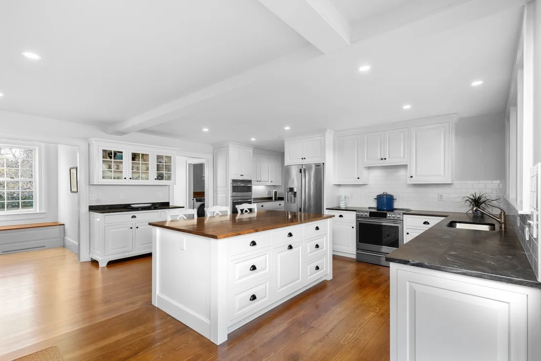 Photo of 44 River Ln
