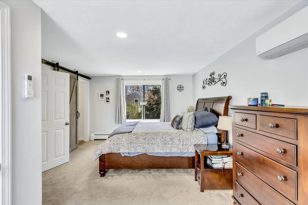 Photo of 12 Drew Ln