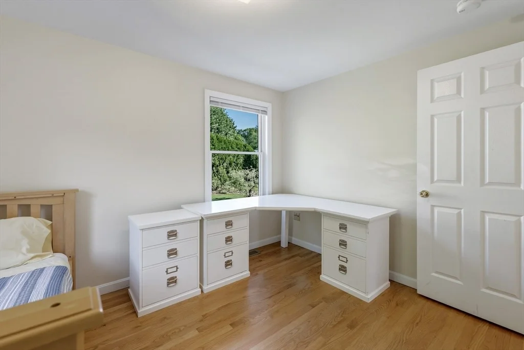 Photo of 5 Poets Corner Rd