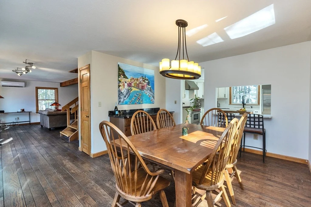 Photo of 44 Lakeview Drive