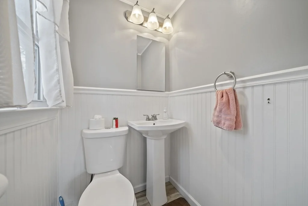 Photo of 128 Boardman St