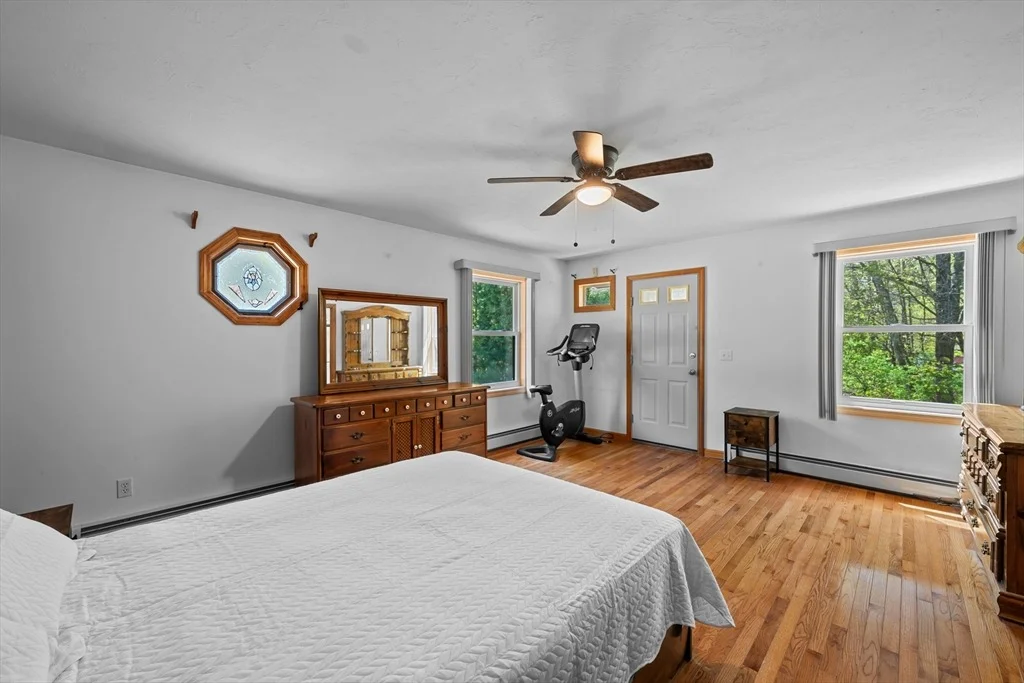 Photo of 1 Woodmere Rd