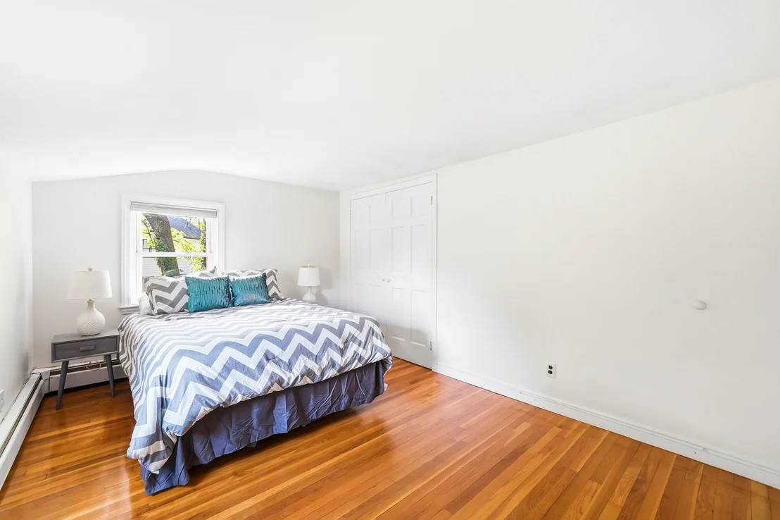 Photo of 6 Brookside Ave