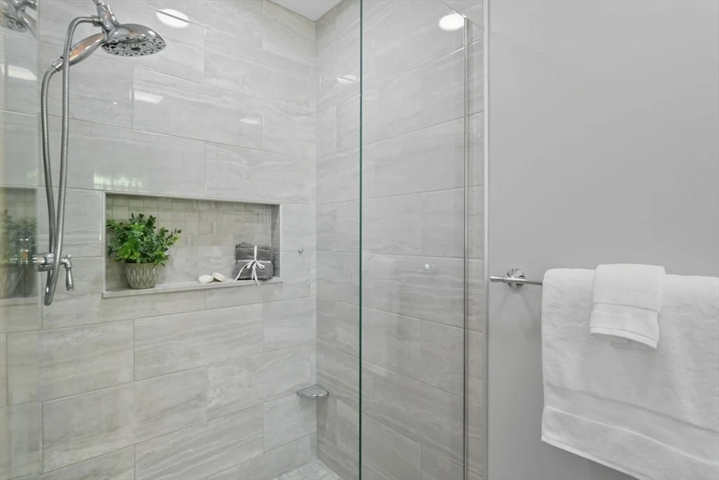 Photo of 19 Bellows Rd