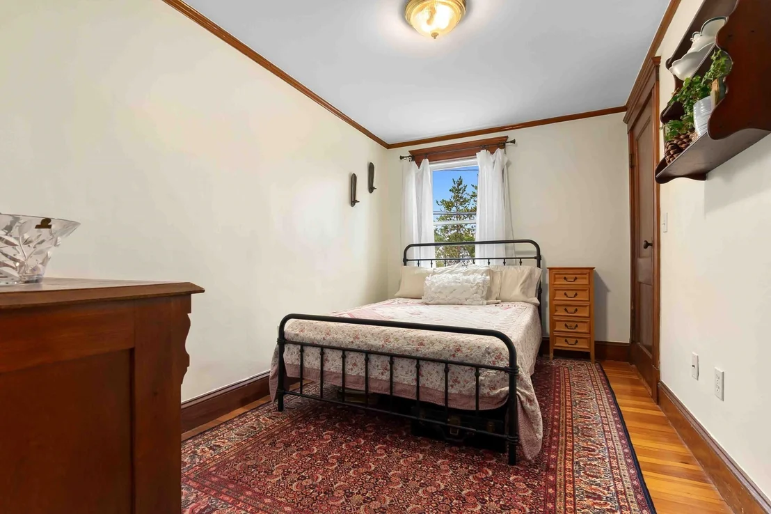 Photo of 5 Walcott Rd